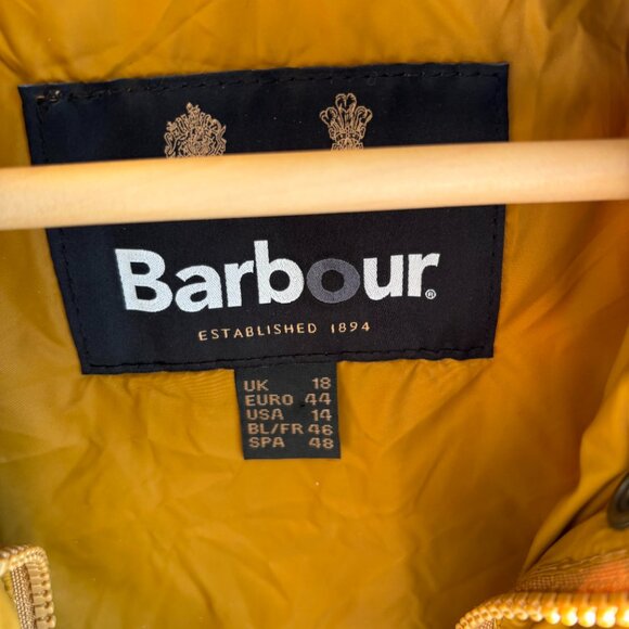 Barbour Otterburn Gilet  UK 18. US 14 NWT Rust Color - Picture 2 of 4